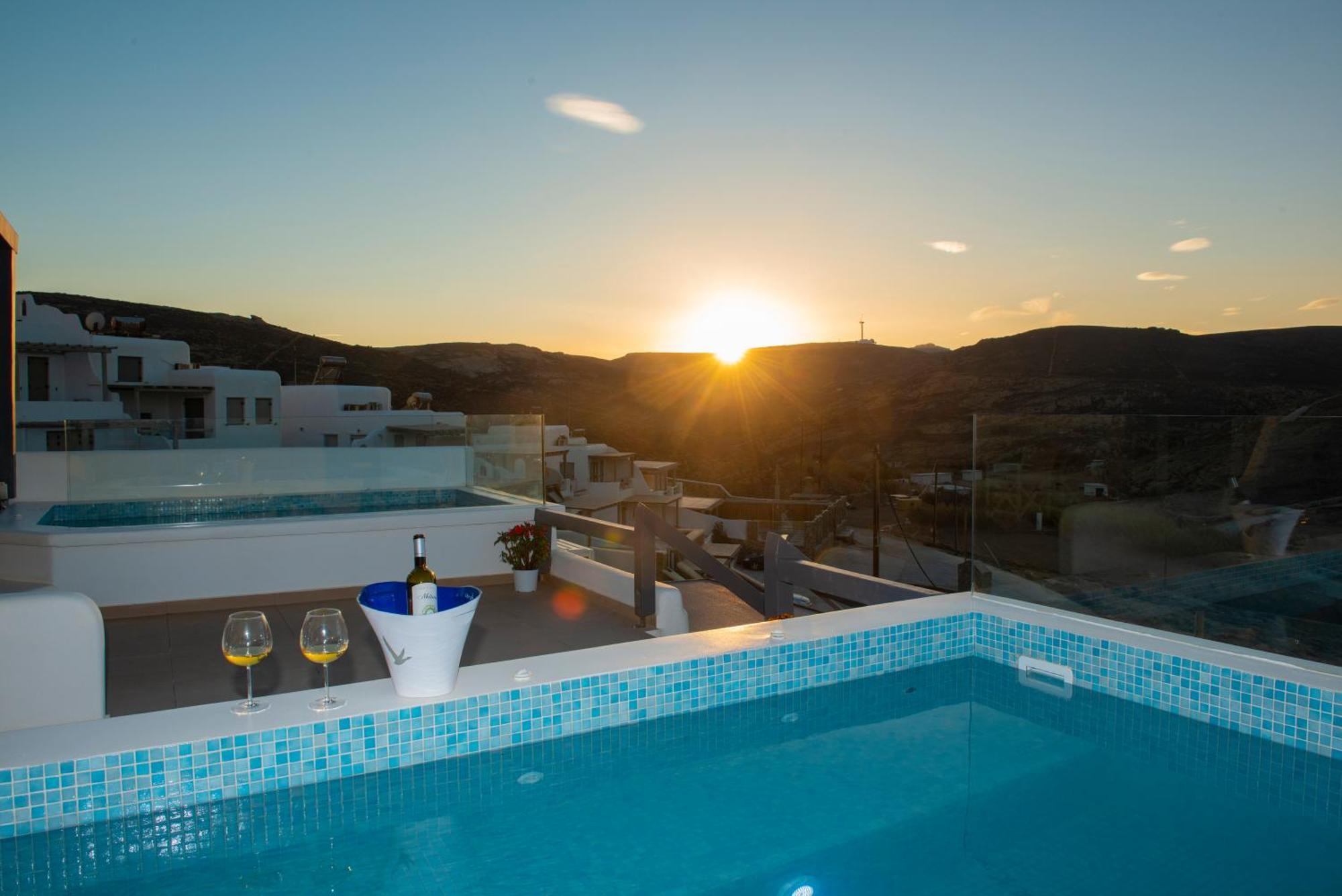 Myrsini'S Luxury Suites Merchia Mykonos Town Exterior foto