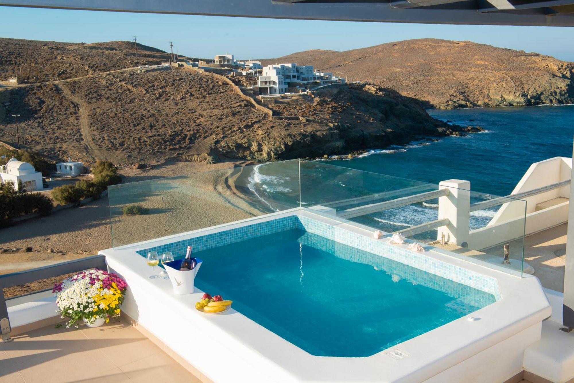 Myrsini'S Luxury Suites Merchia Mykonos Town Exterior foto