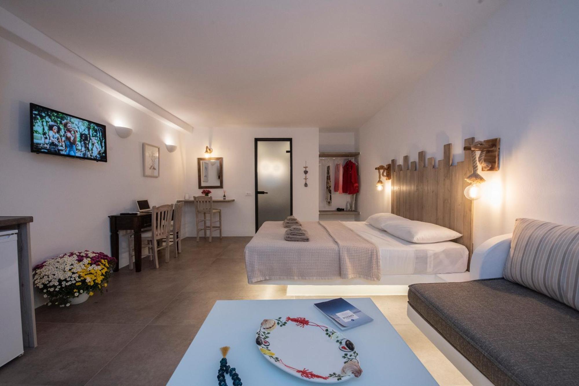 Myrsini'S Luxury Suites Merchia Mykonos Town Exterior foto