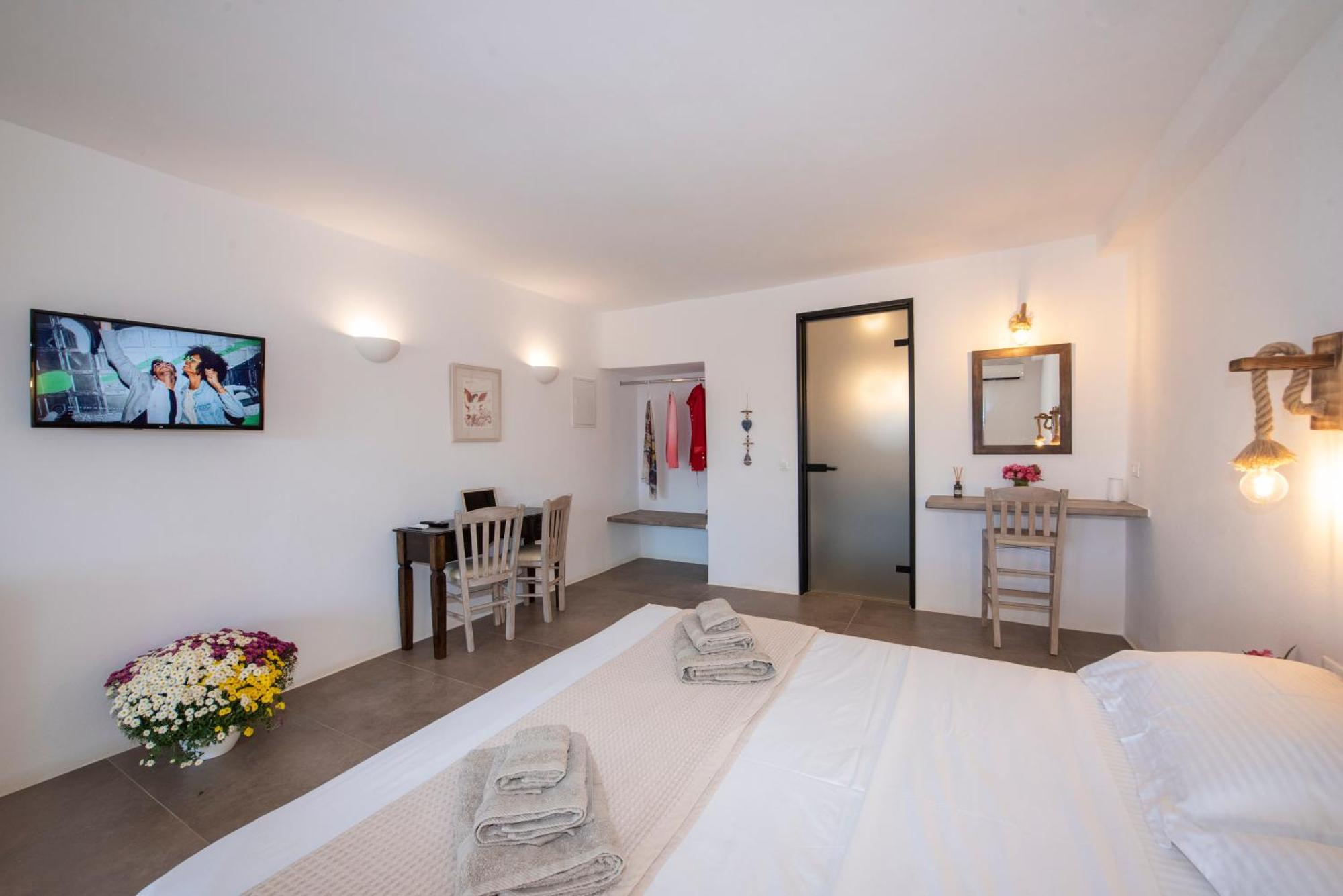 Myrsini'S Luxury Suites Merchia Mykonos Town Exterior foto